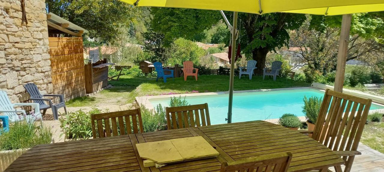Chambre Du Tilleul - Charme, Confort Et Piscine Sigonce Εξωτερικό φωτογραφία